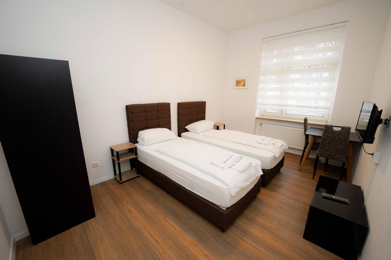 Bedroom 18