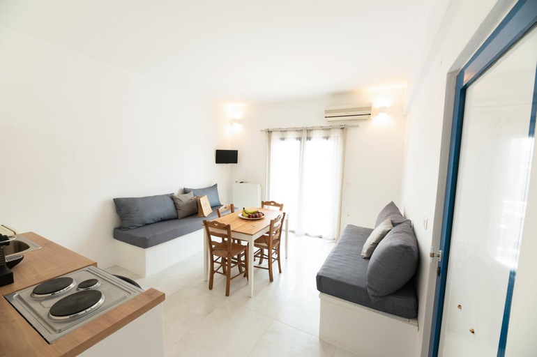 Others 4, Muses Apartments, Central Greece