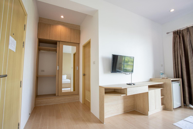 Bedroom 2, O2 Hotel Lopburi, Muang Lop Buri