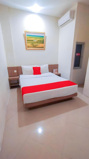 Bedroom 13