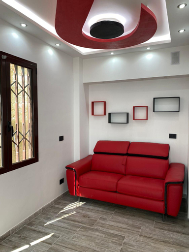 Others 2, La casa di SELLY 2 - A Due Metri Dal Mare-, Savona