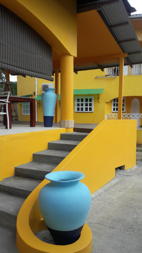 5, Beau Vallon Residence