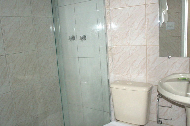 Others 4, Pe da Serra Hotel, Resende