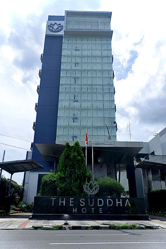 The Suddha Asia Afrika Bandung, Bandung