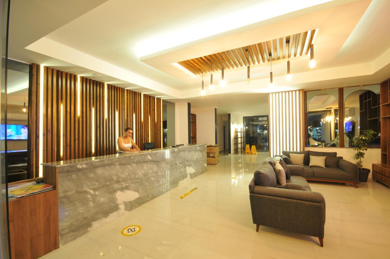 Public Area 2, Isla Apart, Marmaris