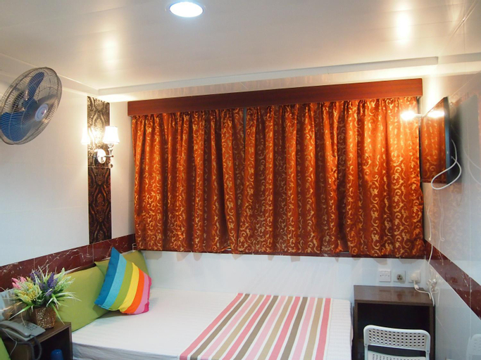 Bedroom 8