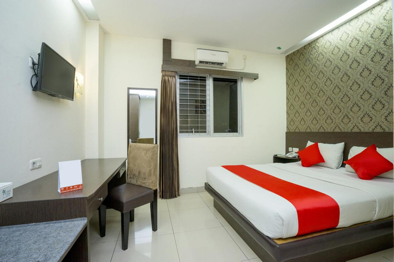 Bedroom 12