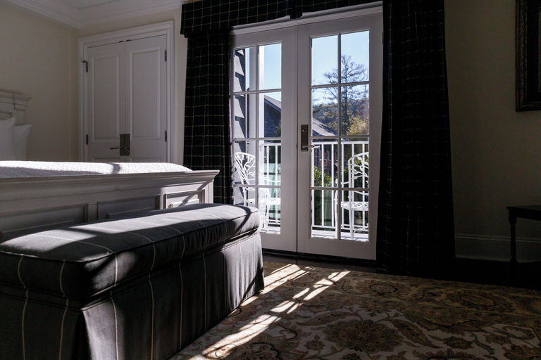 Bedroom 3, The Park On Main, Macon
