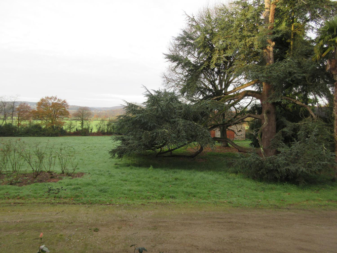 Others 5, chateau de Craon, Ille-et-Vilaine