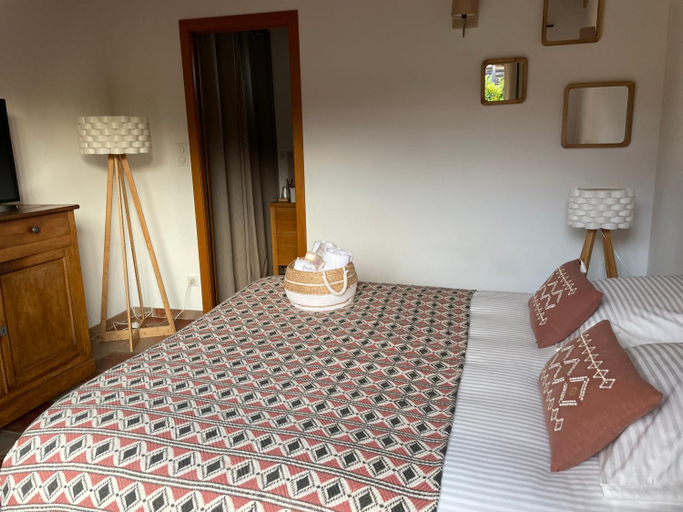 Others 3, L'ALIVETU, Chambres d'hotes, Corse-du-Sud
