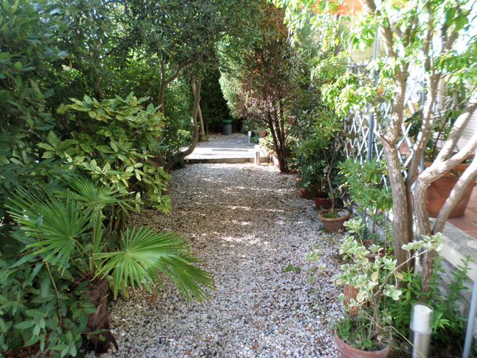 Others 2, Le Midi Versilia, Lucca