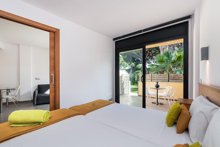 Others 3, Aparthotel Las Palmeras Castelldefels, Barcelona