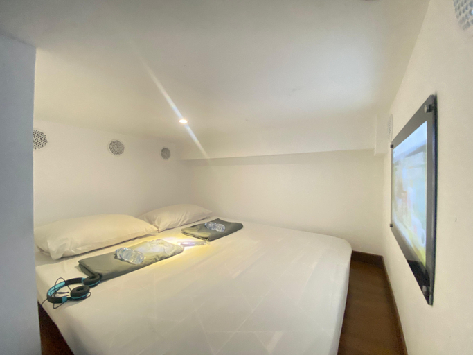 Bedroom 5, Shakti Sleep Yogya, Yogyakarta