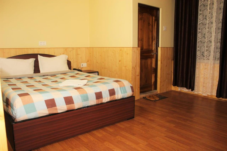 Others 2, Hotel Seren Point, Darjiling