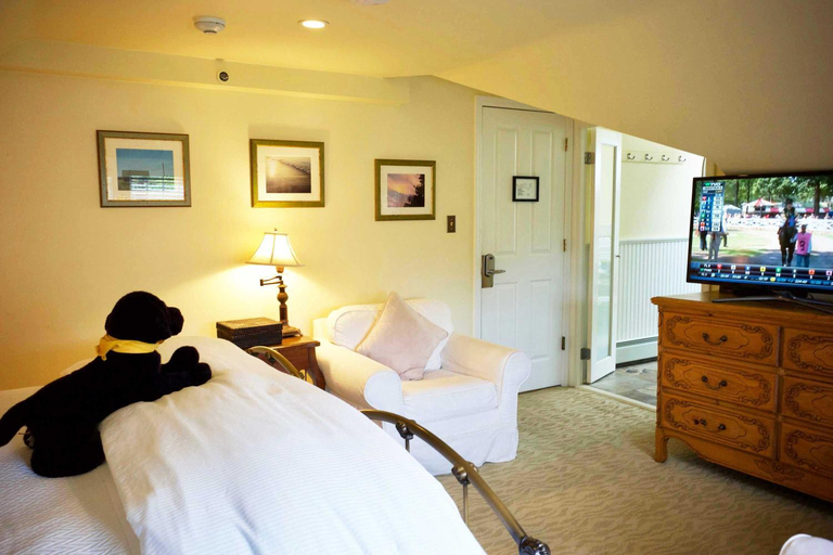 Bedroom 2, Mill House Inn, Suffolk
