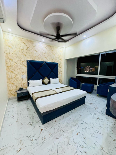 Bedroom 4, Kashvi hotels, Varanasi
