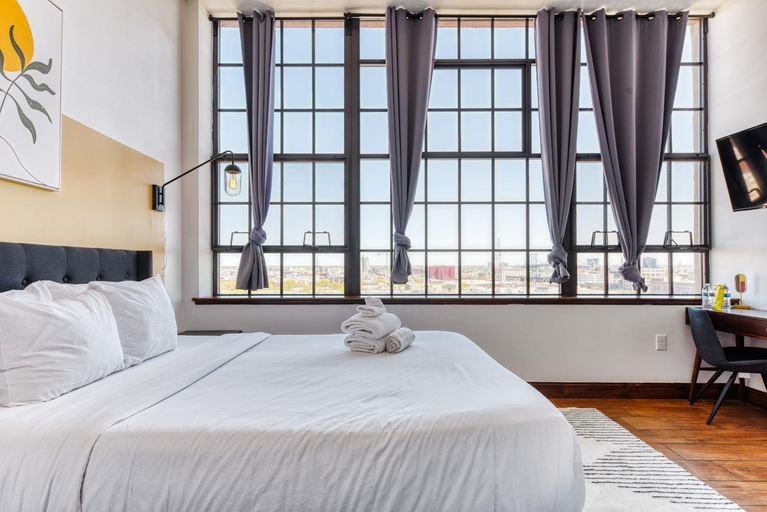 Bedroom 13