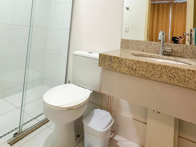 Bathroom, STAY Metropolitan Barcelona, Goiania