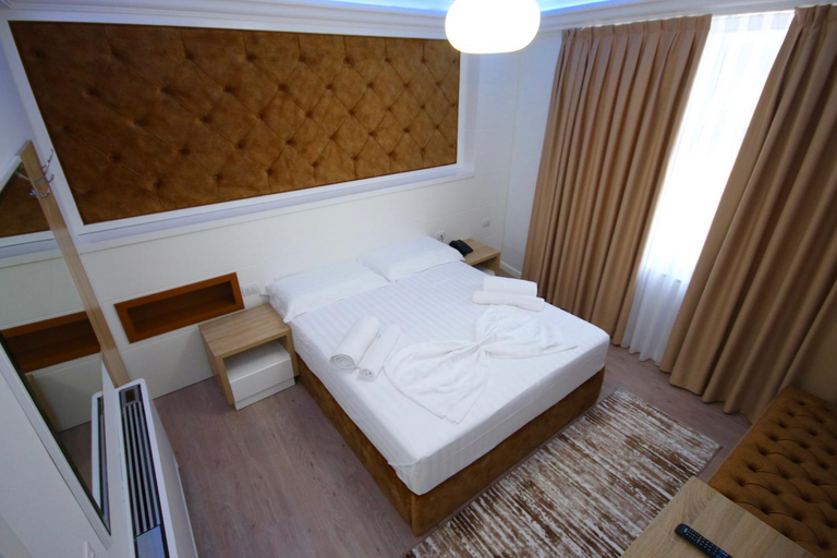 Others 5, ELJOS HOTEL, Tiranës