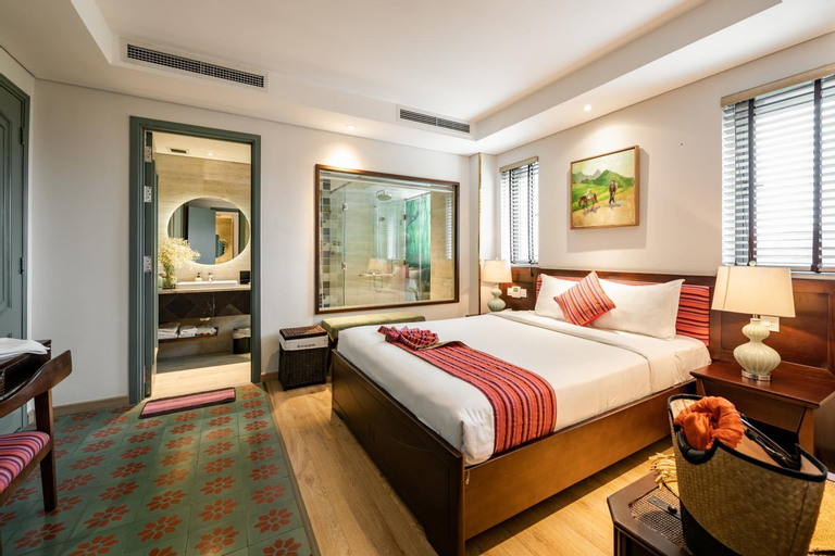 Bedroom 13