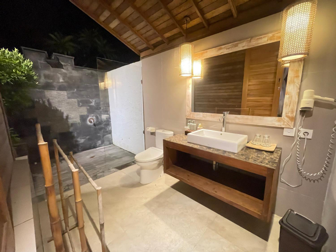 Bedroom 4, Gedong Nusa Huts (permanently closed), Klungkung