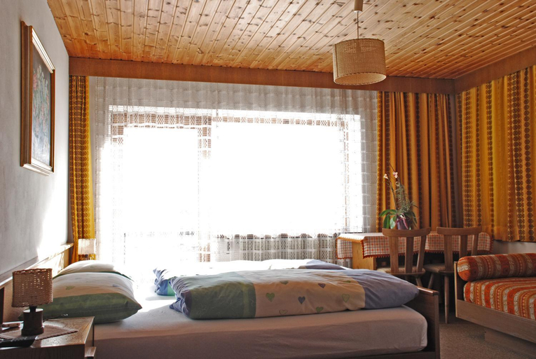 Bedroom 2, Binterhof, Bolzano
