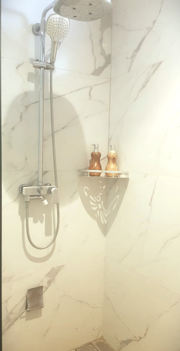 Bathroom 25