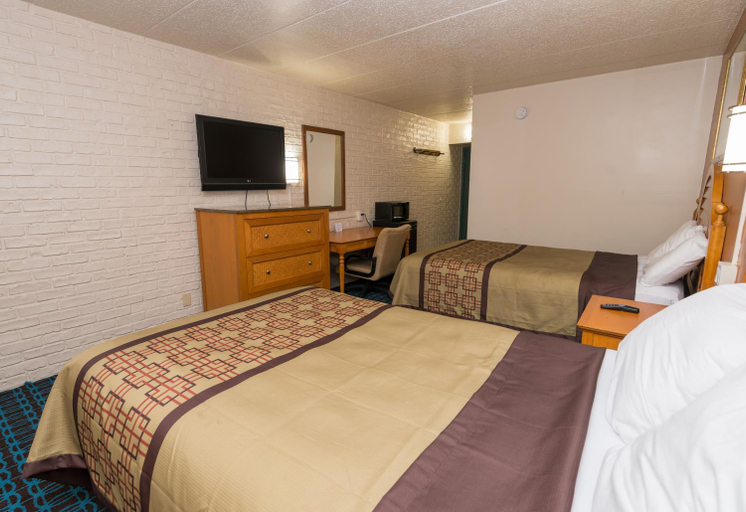 Bedroom 3, Cambridge Inn, Dorchester