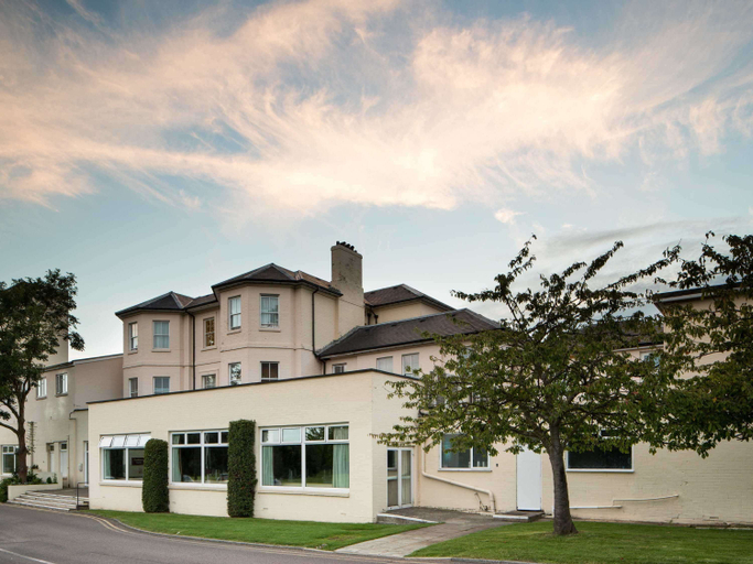 Exterior & Views 2, Mercure Maidstone Great Danes Hotel, Kent