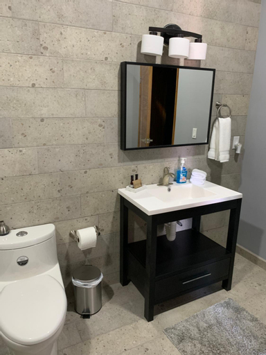 Bathroom 13