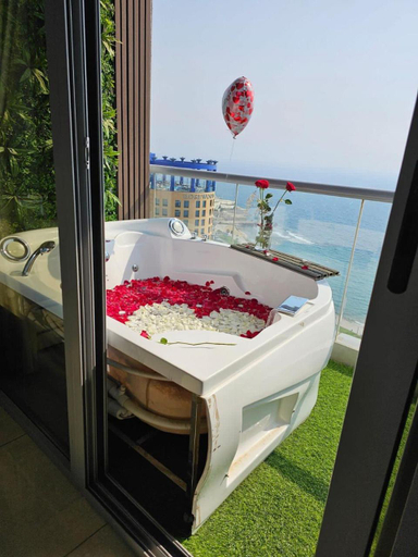 Others 2, داماك الكورنيش جدة الجناح الذهبي Damac tower jeddah, Jeddah