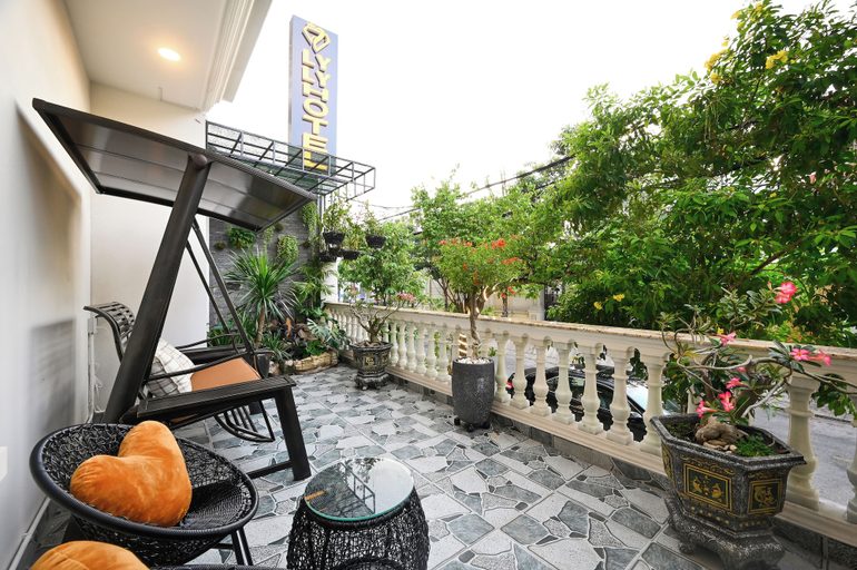 Others 5, Ly Ly Hotel 2, Binh Tan