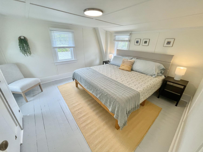 Bedroom 2, Beachfront 4 BR Spacious House! [Coastal Haven], Hancock