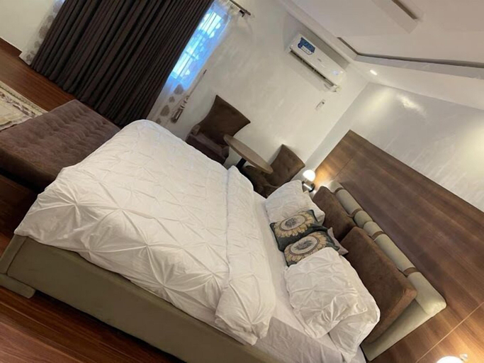 Bedroom 3, Lavish Apartment, AbujaMun