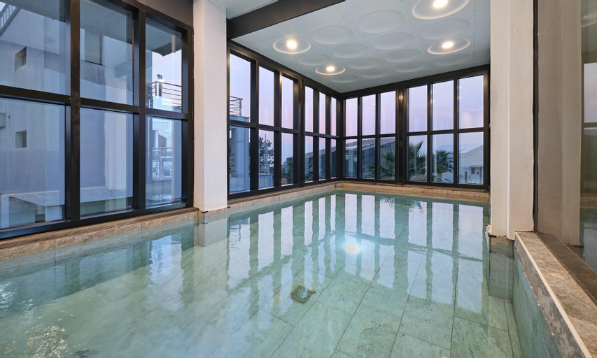 Sport & Beauty 2, Seogwipo (Daejeong-eup) Korongkorong Pool Villa, Seogwipo