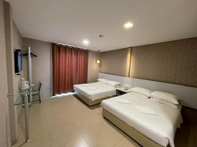 Bedroom 14