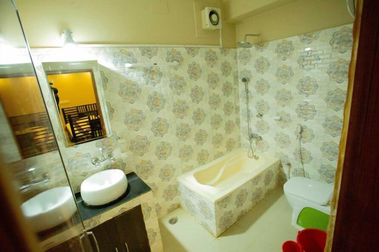 Bathroom 3, Hotel Oriental Sylhet, Sylhet