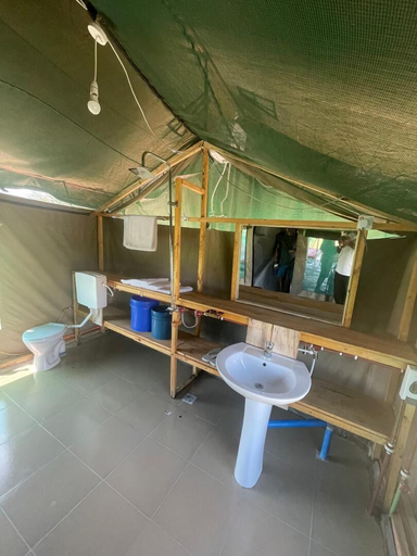 Bathroom, AMENITY TOURS & CAMPING - SERENGETI, Busega