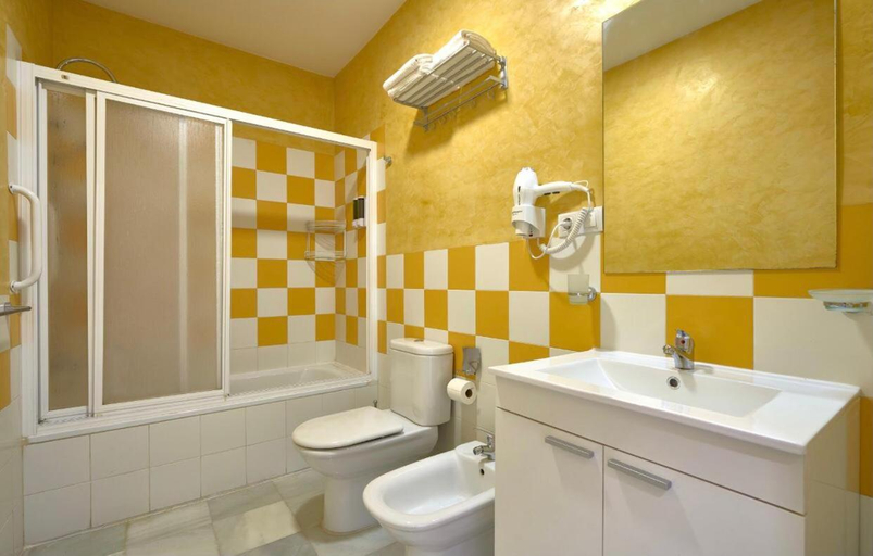 Others 5, Apartamento Triana 2 habitaciones, Sevilla