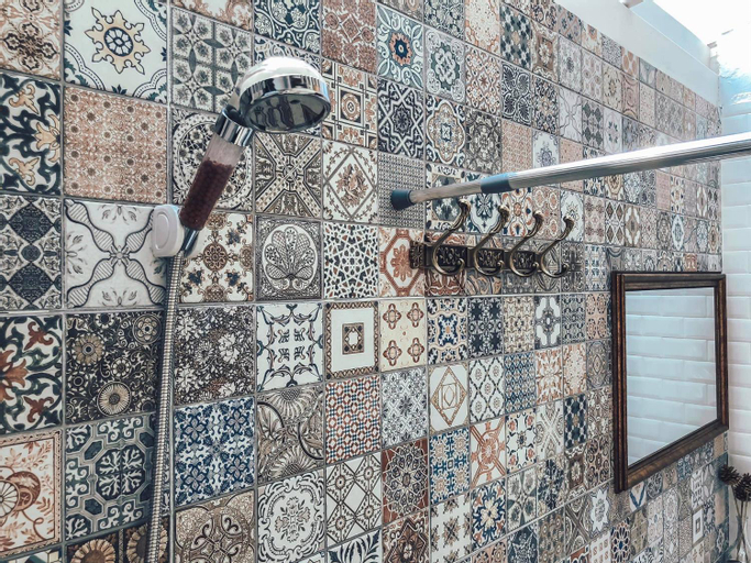 Bathroom 6