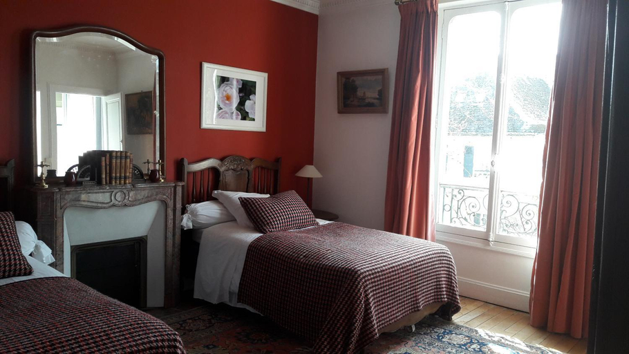3, Demeure centre village, Yvelines