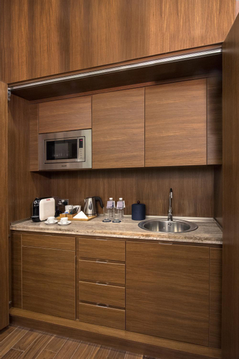 Dining Room 7