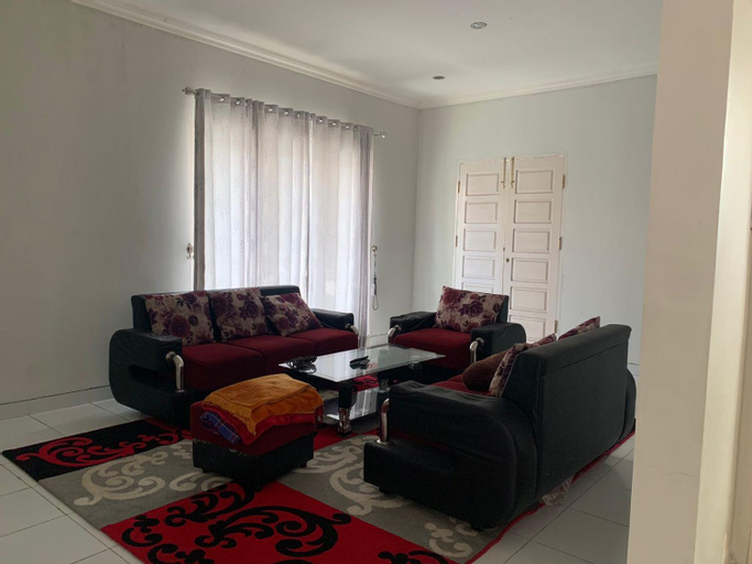 Others 5, Mandi Angin "Syariah" Homestay, Bukittinggi