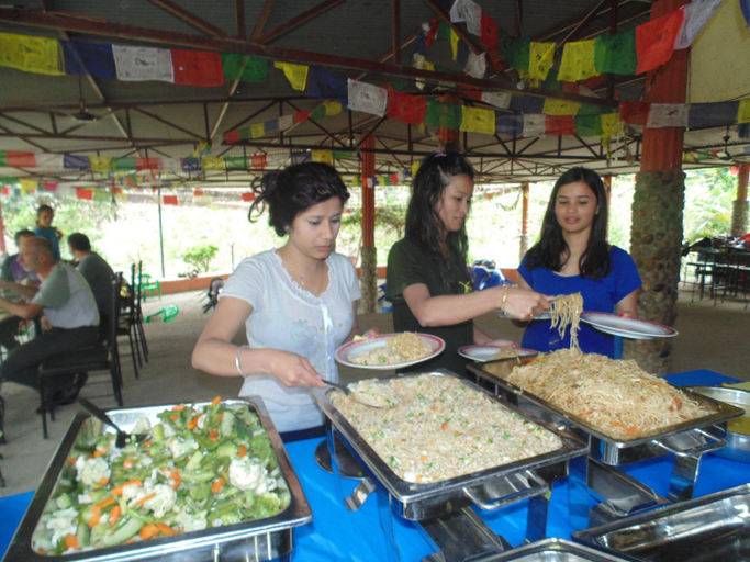 Food & Drinks 2, River Fun Beach Resort, Narayani