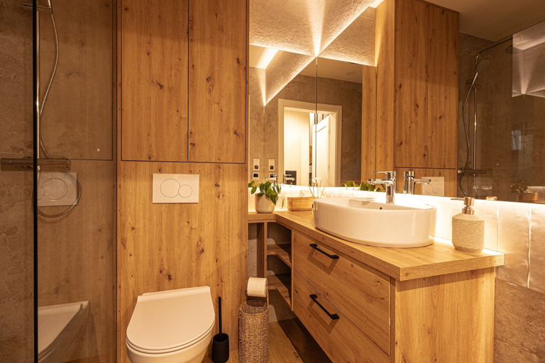 Bathroom, Osada LoveLaski, Tuchola