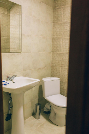 Bathroom, Berizka, Perechyns'kyi