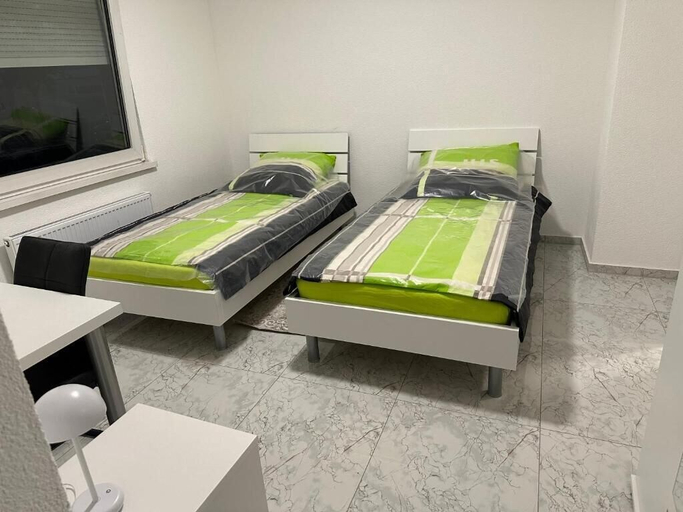 Others 5, Haus Rosa Hostel Fremdenzimmer, Zollernalbkreis