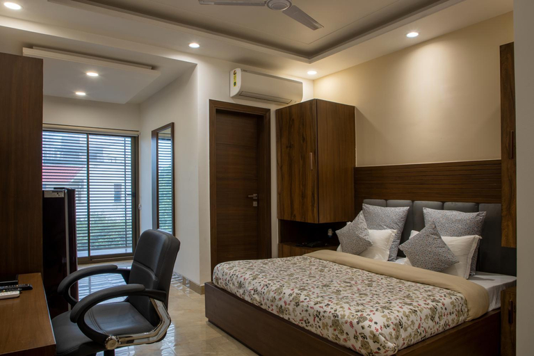 Bedroom 15
