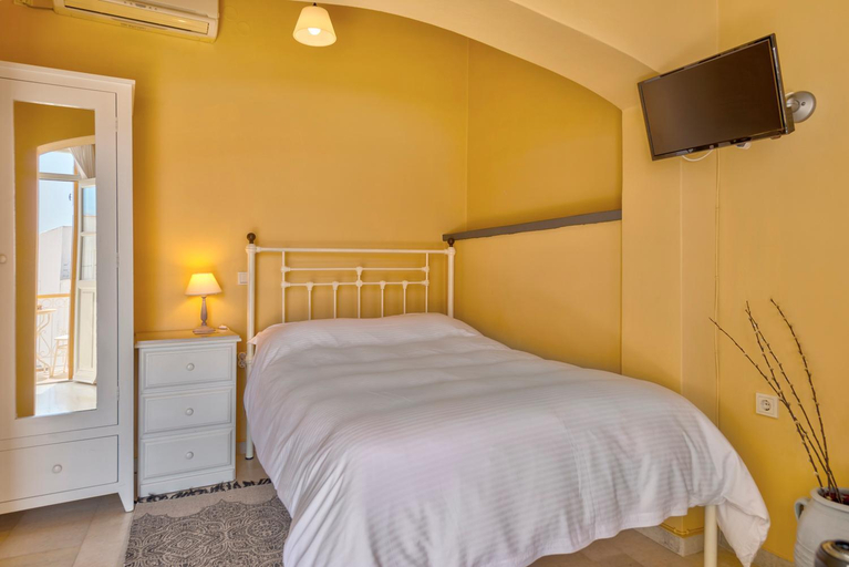 5, Island of Luxury Apartments, South Aegean
