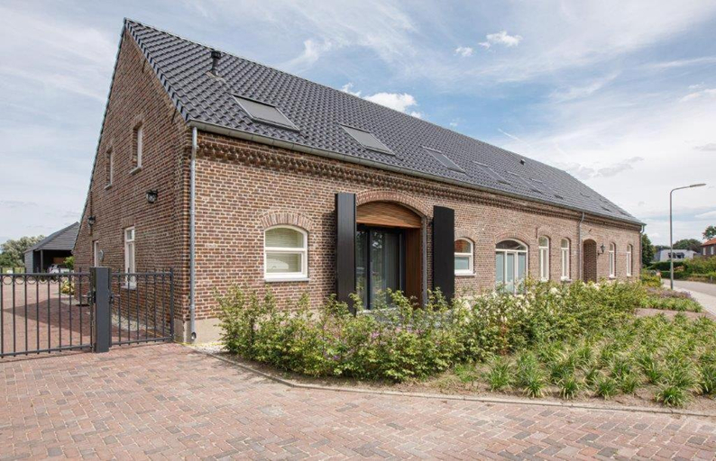 Others 5, Barn24 - The Sty, Roggel en Neer
